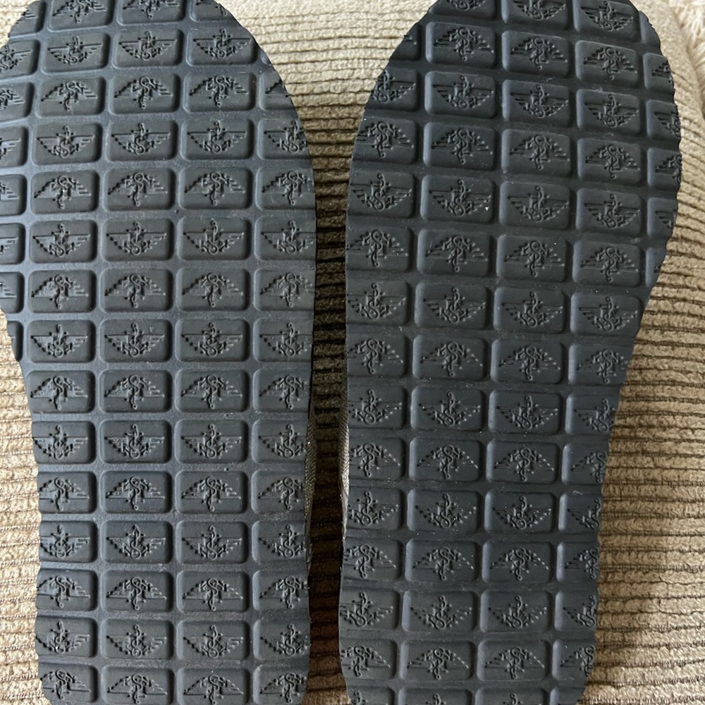 Mens Dockers Sandals Like New Size 9